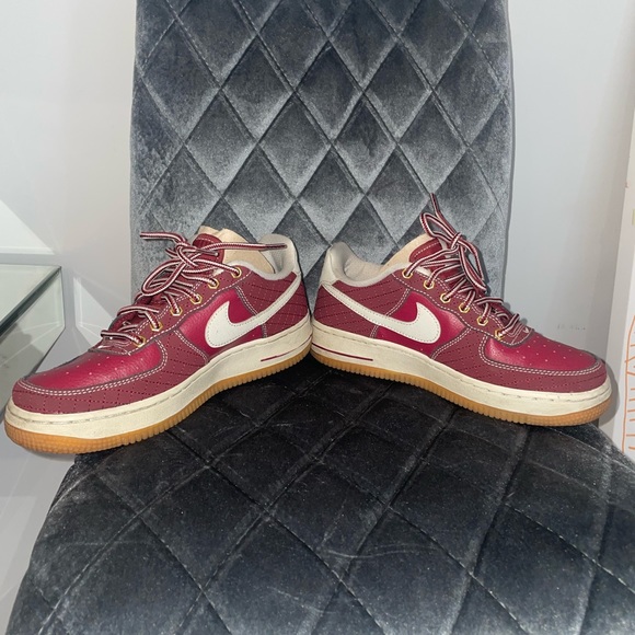 **SOLD** - Picture 5 of 11